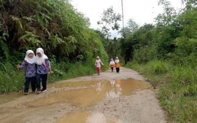 Akses Menuju Objek Wisata Sarasah 7 Tingkat di Harau Rusak Parah