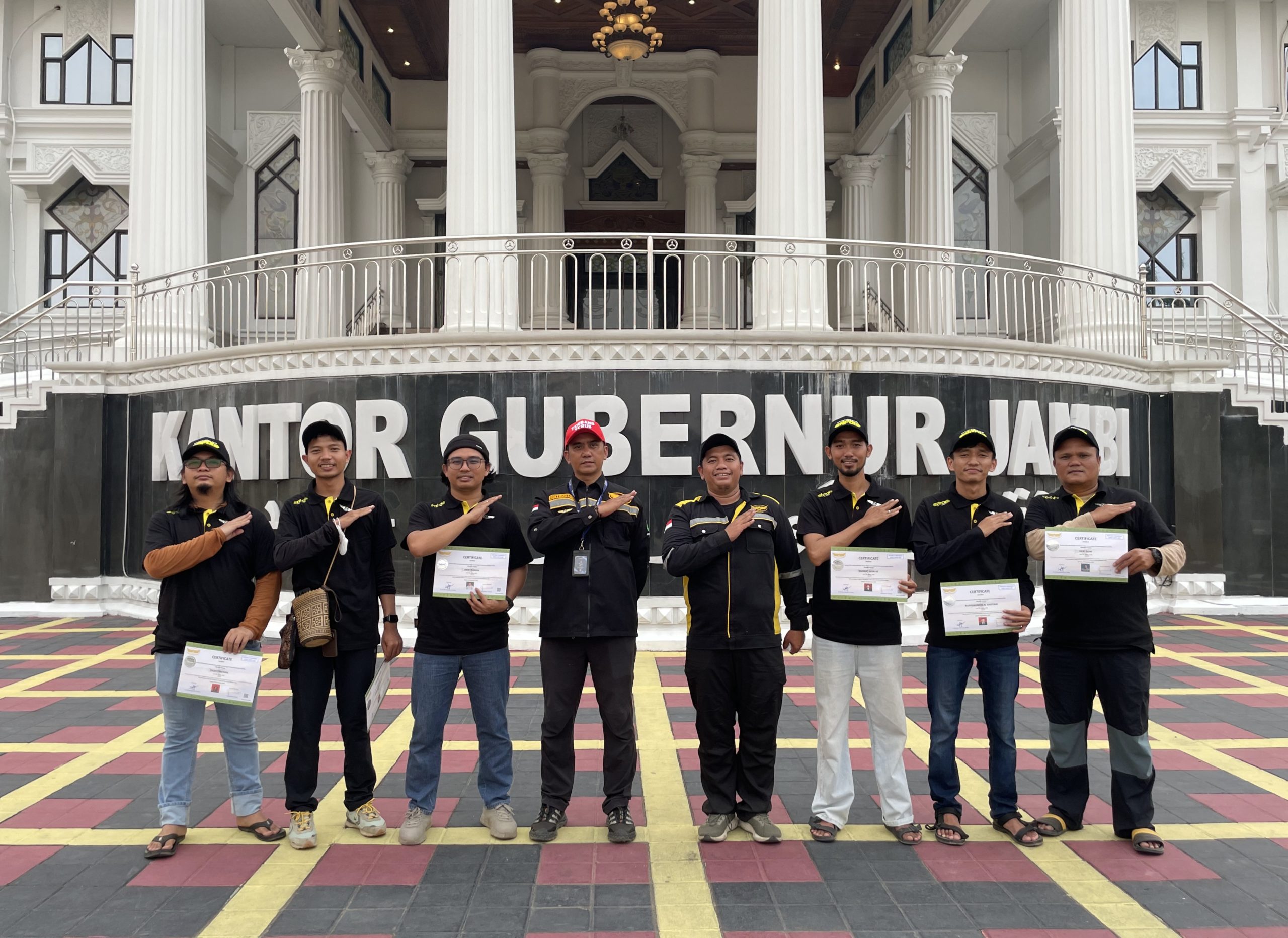 Enam Pilot Drone Warsi Lulus Sertifikasi